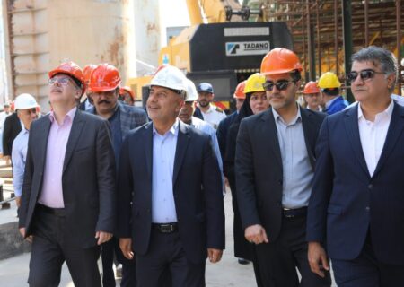 مدیرعامل پتروشیمی بندرامام در بازدید معاون وزیر نفت از مجتمع مطرح کرد: بندرامام در کمتر از ۱۰۰ روز به مدار تولید بازگشت